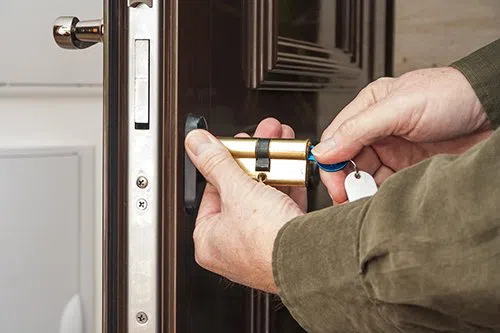 Xenia OH Locksmiths Store Xenia, OH 937-985-3961 Xenia OH Locksmiths Store Xenia, OH 937-985-3961 - emergency-unlock