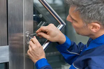 Xenia OH Locksmiths Store Xenia, OH 937-985-3961 - rekeying-locks